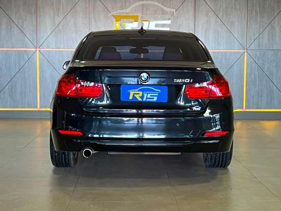 BMW-320i-2.0 16V TURBO GASOLINA 4P AUTOMÁTICO BMW-320i-2013