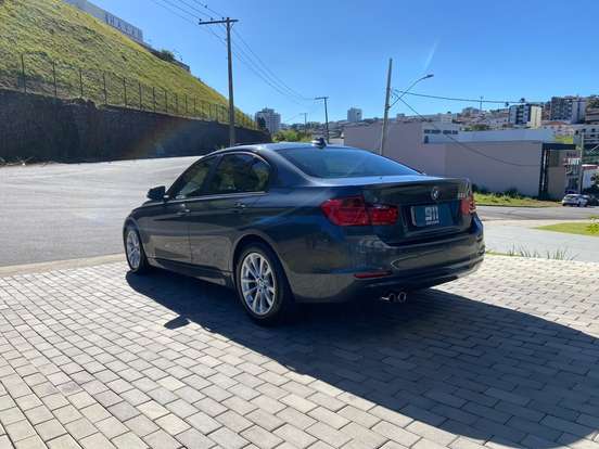 BMW-328i-2013
