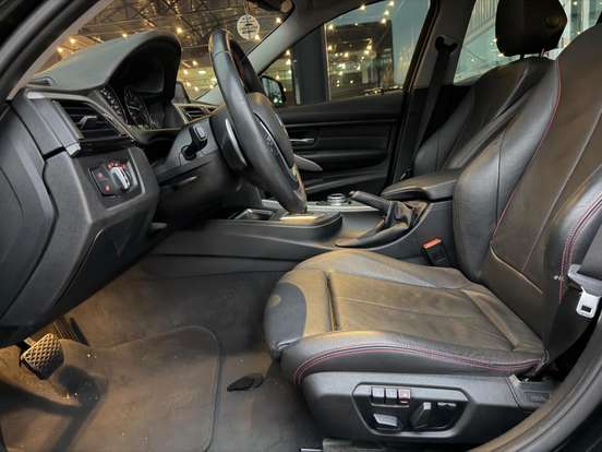 BMW-328i-2014
