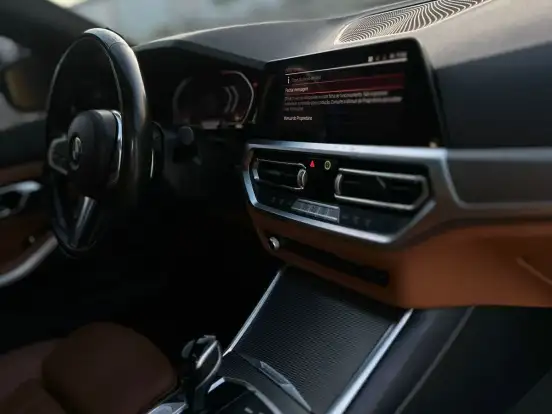 BMW-330i-2.0 16V TURBO GASOLINA M SPORT AUTOMÁTICO BMW-330i-2021