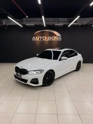 BMW 330i 2.0 16V TURBO GASOLINA M SPORT AUTOMÁTICO