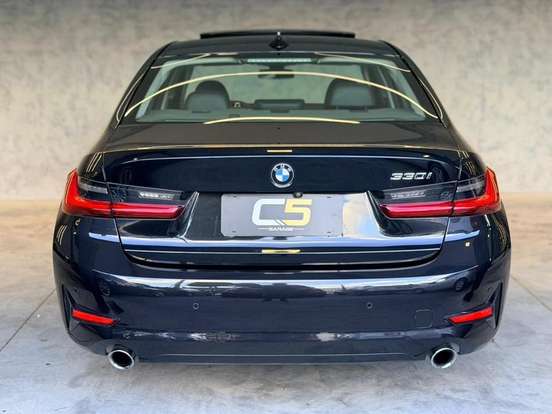 BMW-330i-2019