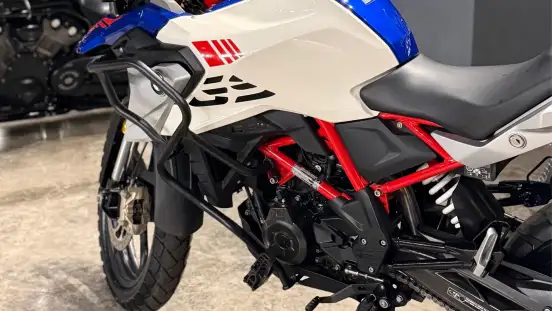 BMW-G 310 GS-2024