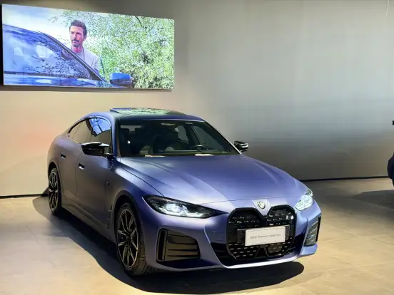 BMW-I4-2023