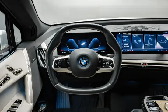 BMW-iX-2022