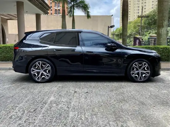 BMW-iX-ELÉTRICO XDRIVE40 BMW-iX-2022