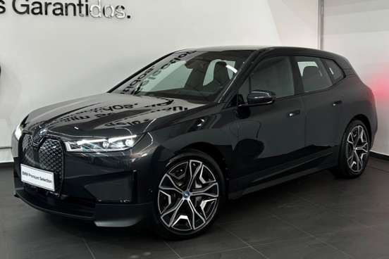BMW-iX-2024