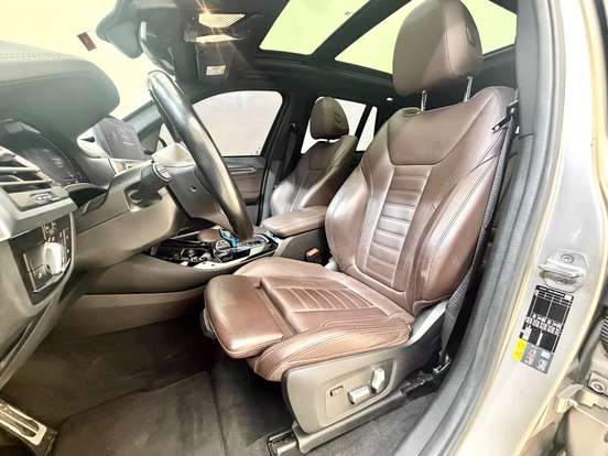 BMW-iX3-2022