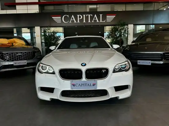 BMW-M5-4.4 V8 32V GASOLINA 4P AUTOMÁTICO BMW-M5-2013