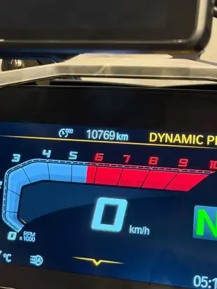 BMW-R 1250 GS ADVENTURE PREMIUM-2024