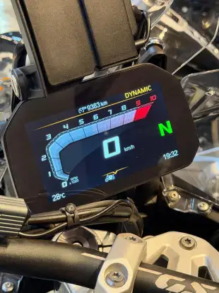 BMW-R 1300 GS TRIPLE BLACK-2024