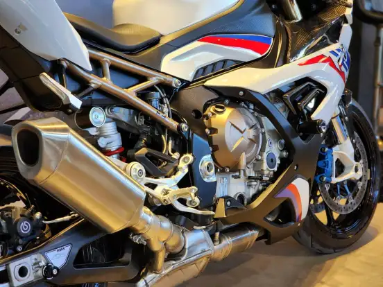 BMW-S 1000 RR M-2021