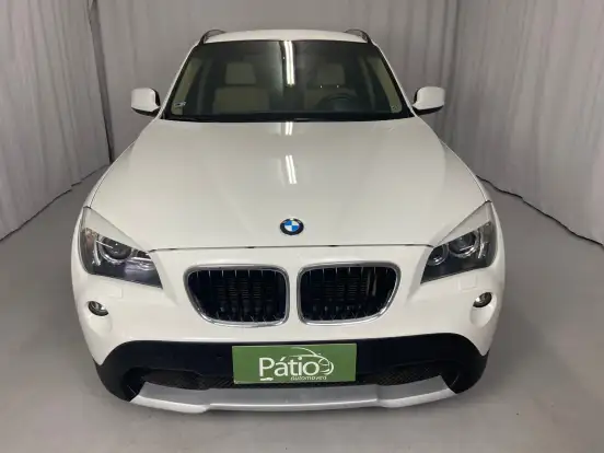 BMW-X1-2012