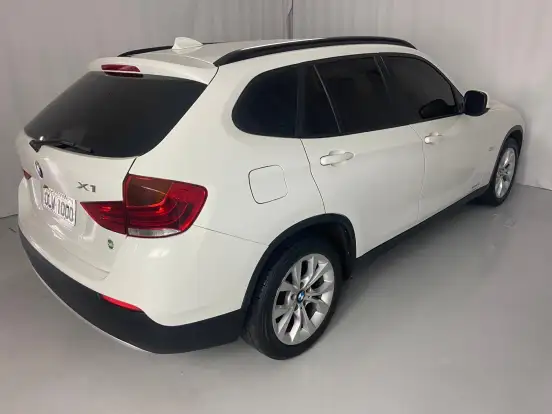 BMW-X1-2.0 16V GASOLINA SDRIVE18I 4P AUTOMÁTICO BMW-X1-2012