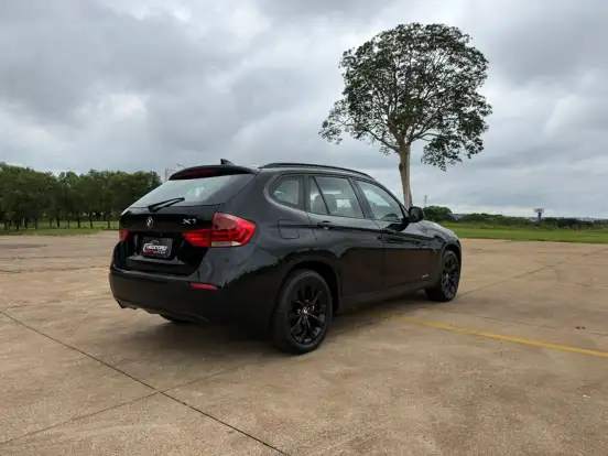 BMW-X1-2010