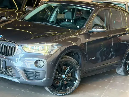 BMW-X1-2.0 16V TURBO ACTIVEFLEX SDRIVE20I 4P AUTOMÁTICO BMW-X1-2018