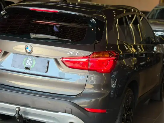 BMW-X1-2018