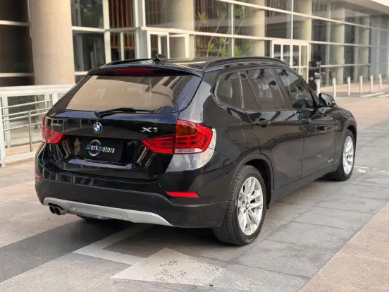 BMW-X1-2.0 16V TURBO ACTIVEFLEX SDRIVE20I 4P AUTOMÁTICO BMW-X1-2015