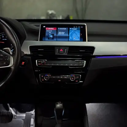 BMW-X1-2021