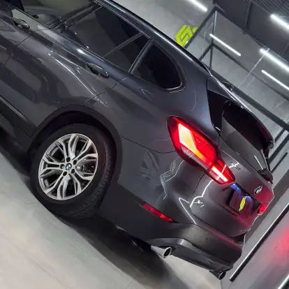 BMW-X1-2021