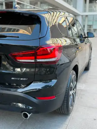 BMW-X1-2022