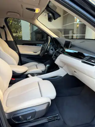 BMW-X1-2022