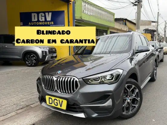 BMW-X1-2021