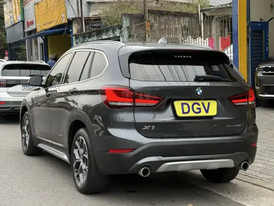 BMW-X1-2.0 16V TURBO ACTIVEFLEX SDRIVE20I X-LINE 4P AUTOMÁTICO BMW-X1-2021