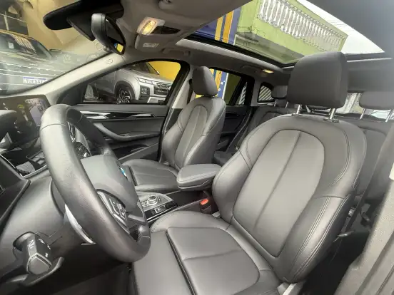 BMW-X1-2021