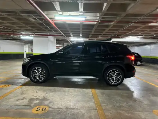 BMW-X1-2.0 16V TURBO ACTIVEFLEX SDRIVE20I X-LINE 4P AUTOMÁTICO BMW-X1-2018