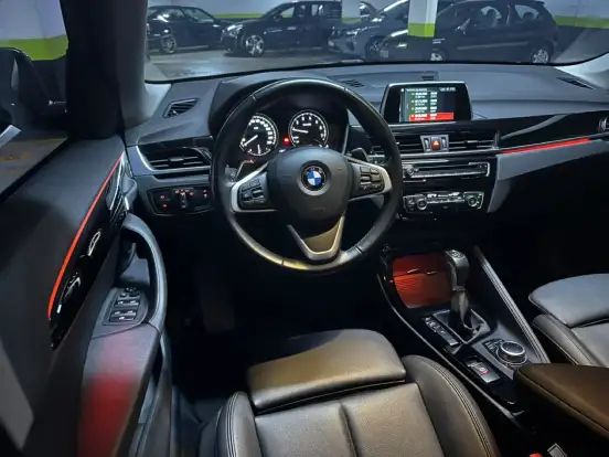BMW-X1-2.0 16V TURBO ACTIVEFLEX SDRIVE20I X-LINE 4P AUTOMÁTICO BMW-X1-2018
