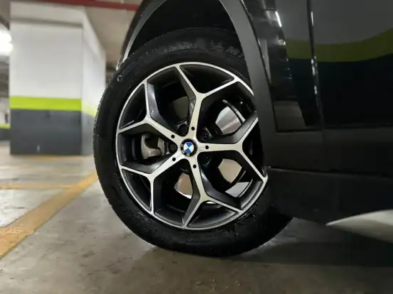 BMW-X1-2.0 16V TURBO ACTIVEFLEX SDRIVE20I X-LINE 4P AUTOMÁTICO BMW-X1-2018