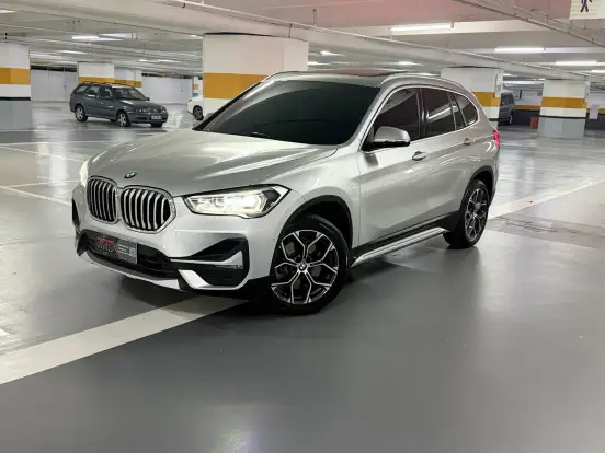 BMW-X1-2021