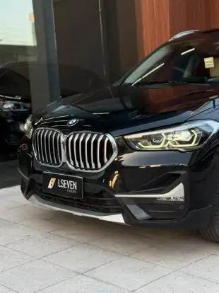 BMW-X1-2.0 16V TURBO ACTIVEFLEX SDRIVE20I X-LINE 4P AUTOMÁTICO BMW-X1-2021