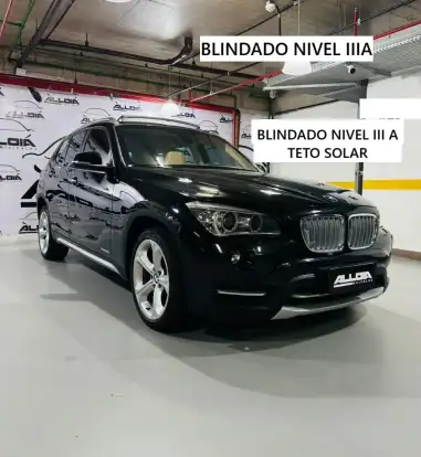 BMW-X1-2013