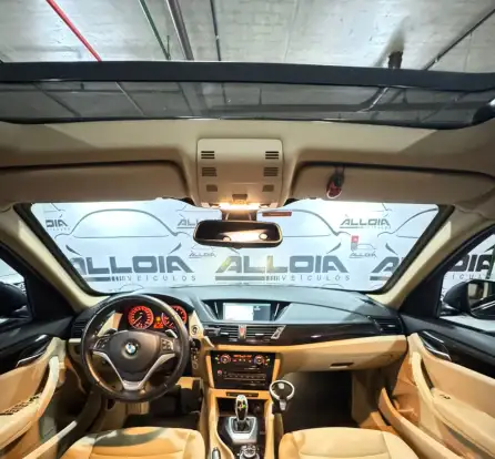 BMW-X1-2013