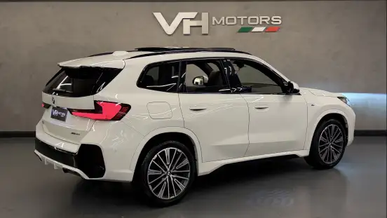 BMW-X1-2023