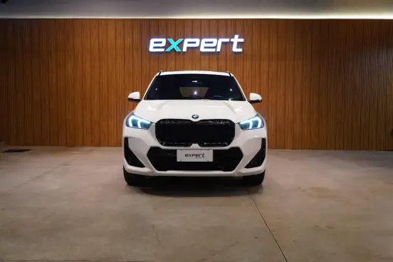 BMW-X1-2024