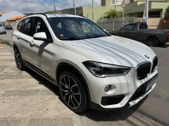 BMW-X1-2.0 16V TURBO GASOLINA XDRIVE25I SPORT 4P AUTOMÁTICO BMW-X1-2015