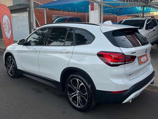 BMW-X1-2.0 16V TURBO ACTIVEFLEX SDRIVE20I 4P AUTOMÁTICO BMW-X1-2021