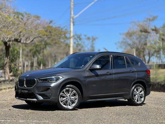 BMW-X1-2020