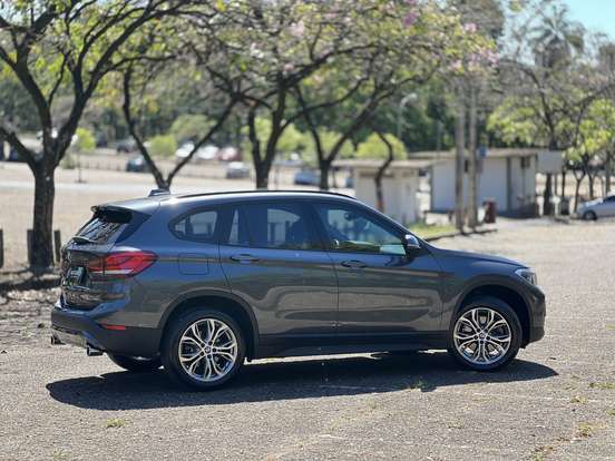 BMW-X1-2020