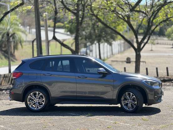 BMW-X1-2020