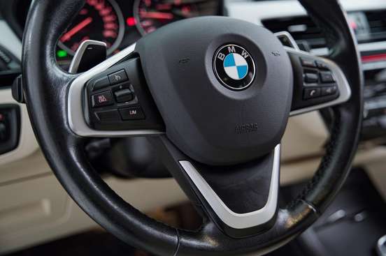 BMW-X1-2.0 16V TURBO ACTIVEFLEX SDRIVE20I 4P AUTOMÁTICO BMW-X1-2017