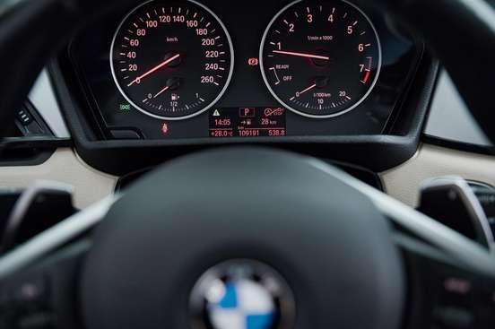 BMW-X1-2.0 16V TURBO ACTIVEFLEX SDRIVE20I 4P AUTOMÁTICO BMW-X1-2017
