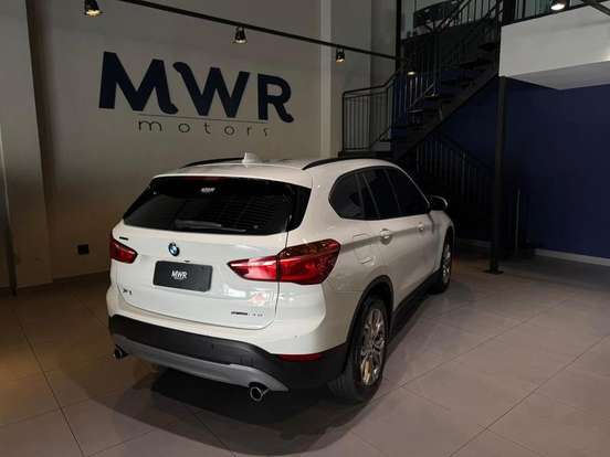 BMW-X1-2.0 16V TURBO ACTIVEFLEX SDRIVE20I 4P AUTOMÁTICO BMW-X1-2018