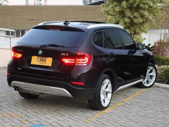 BMW-X1-2.0 16V TURBO ACTIVEFLEX SDRIVE20I X-LINE 4P AUTOMÁTICO BMW-X1-2015