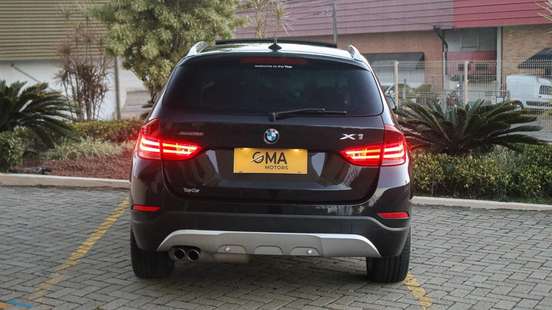 BMW-X1-2015