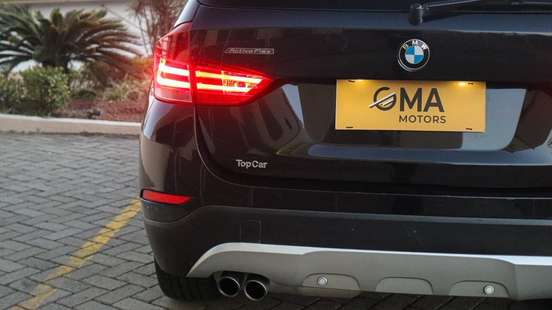 BMW-X1-2.0 16V TURBO ACTIVEFLEX SDRIVE20I X-LINE 4P AUTOMÁTICO BMW-X1-2015