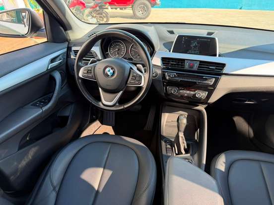 BMW-X1-2.0 16V TURBO ACTIVEFLEX SDRIVE20I X-LINE 4P AUTOMÁTICO BMW-X1-2017